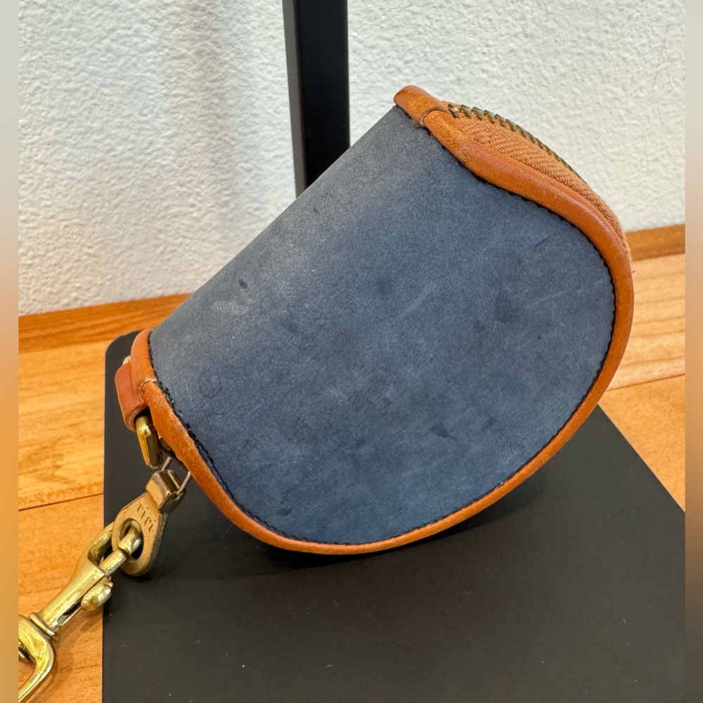 Dooney and Bourke Vintage Blue Nubuck Leather Coin Purse/Wristlet - Picture 2 of 5